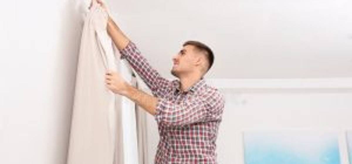 Hiring Professional Curtain Installation Service